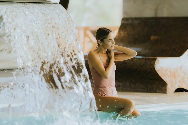 Compass Ceramic Pools